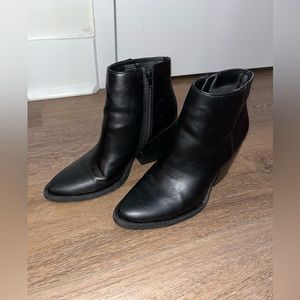 MADDEN GIRL Womens Black Padded Klick Pointed Toe Block Heel Zip-Up Booties 7.5